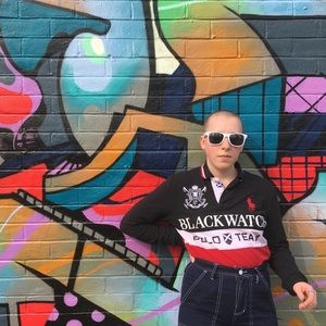 Meet your Posher, Abigail